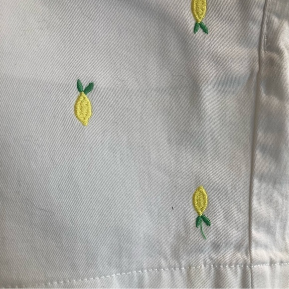MERONA Sz 18 Embroidered Lemons Chino Style 3” Inseam Front Pockets Shorts NEW - Picture 2 of 8